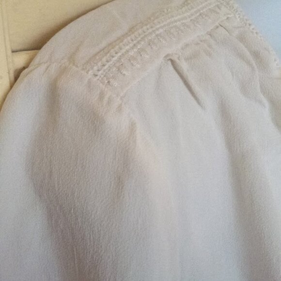 FREE WITH PURCHASE -MASSIMO DUTTI White Pull-Over Blouse Size 8 - Picture 3 of 7